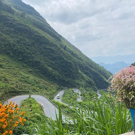 Garden Villa Homestay And Tour Motorbike&Car For Rent Хазянг Экстерьер фото